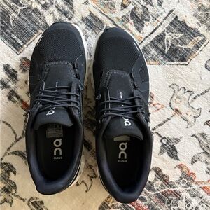 On Cloud Black Slip On Tennis Shoes 7.5